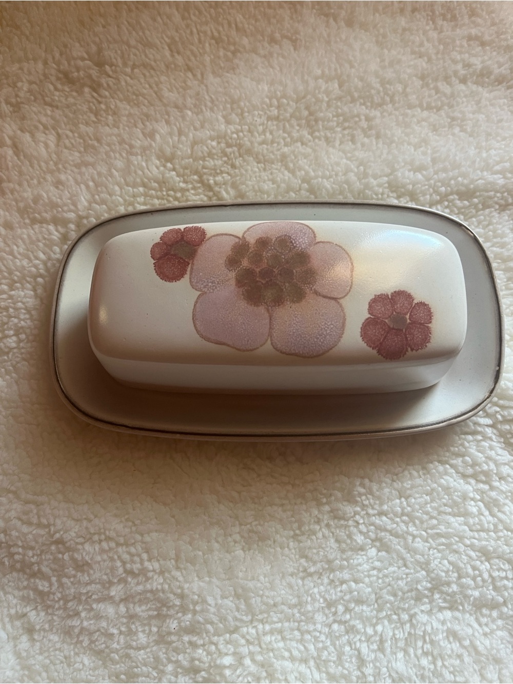 Denby Langley “Gypsy” pattern covered butter dish
